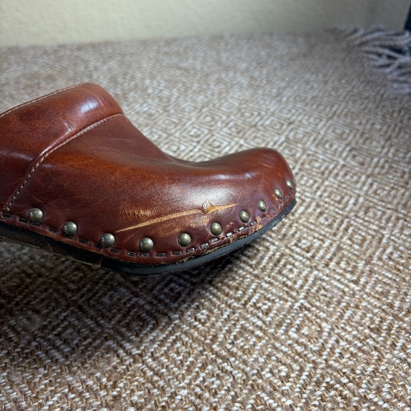 Dansko Rae Women’s Brown Leather Studded Heels Clogs Sz 38 US 7.5-8 Boho Grunge - Picture 7 of 16
